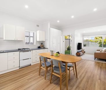 31 Stewart Street, North Bondi NSW 2026 - House For Rent | Domain - Photo 6