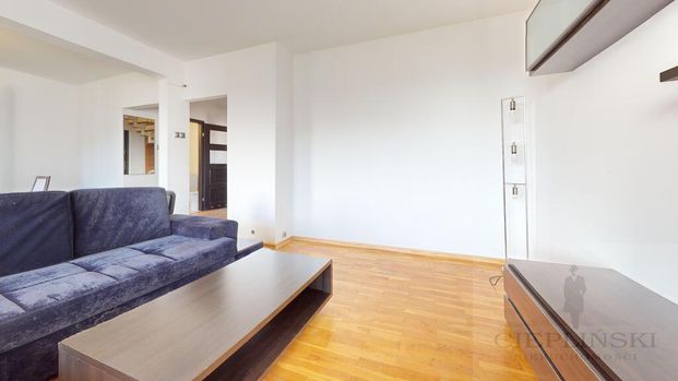 Przecław, 6pok., 2 piwnice, balkon - Photo 1