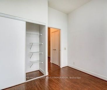 Vu Condos and Lofts , #N804 - Photo 4