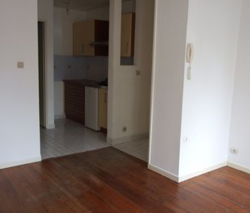 Location Appartement 2 pièces 32m² ST OMER 62500 - Photo 5