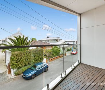 12 Roches Terrace, Williamstown VIC 3016 - House For Rent | Domain - Photo 2