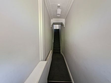 Gatley Green, Cheadle, SK8 4NF - Photo 5