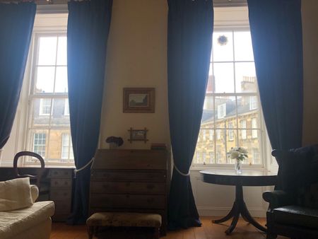 2 Bed Flat, Edinburgh, EH1 - Photo 5