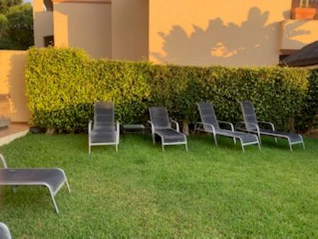 Apartamento planta baja en alquiler en Marbella, Marbella - Photo 2