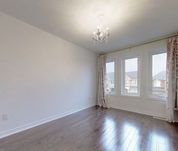 For Lease - 422 Lady Nadia Drive, Vaughan, Ontario - Photo 5