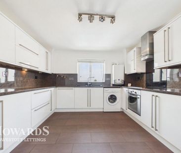 2 bedroom apartment to rent - Photo 4