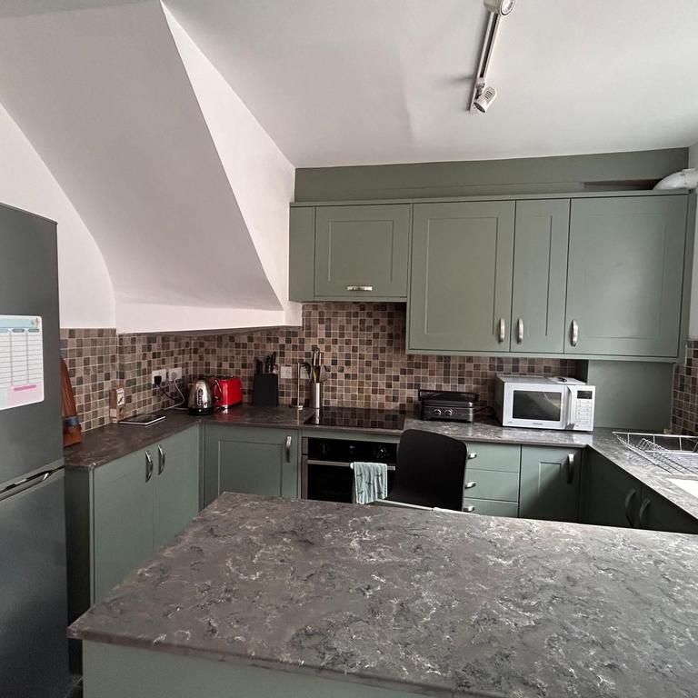 2 bedroom terraced house to rent - Photo 1