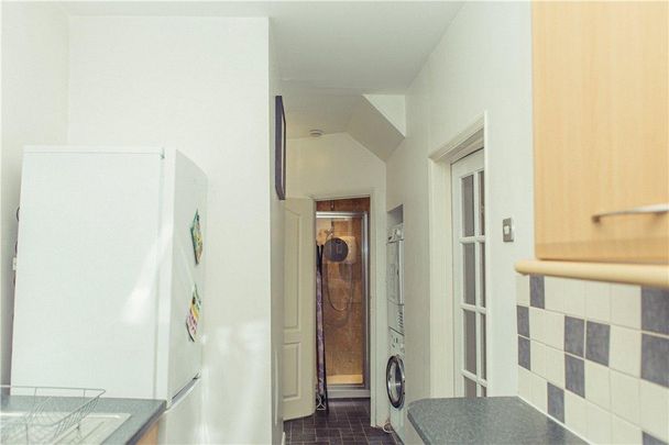 5 bedroom semi-detached house to rent - Photo 1