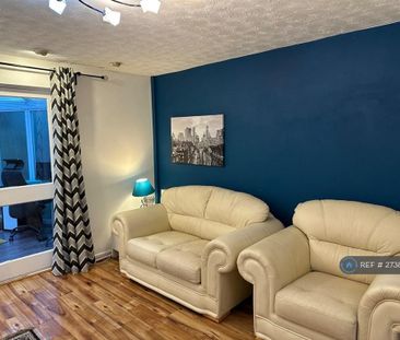 3 bedroom terraced house to rent - Photo 2