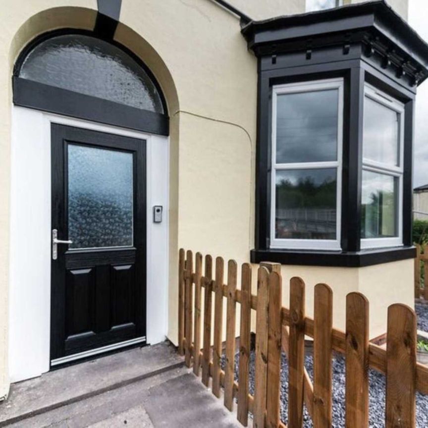 Brinington Road, Stockport - Photo 1