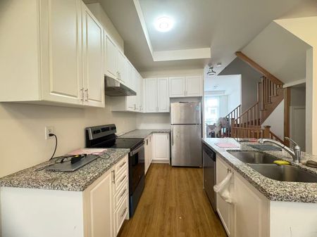 For Lease - 22 Andalusia Lane, Markham, Ontario - Photo 2