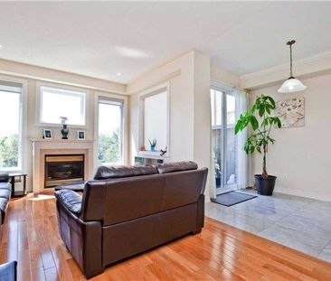 For Lease - 41 Coco Avenue, Richmond Hill, Ontario - Photo 1