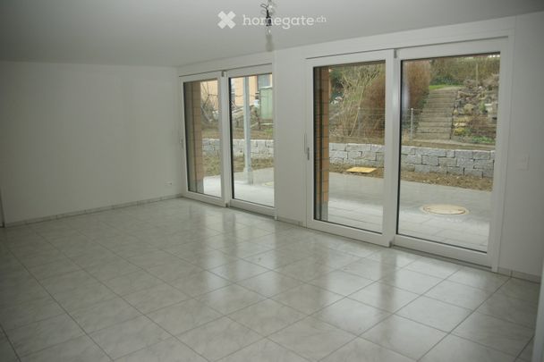 Topmoderne 4.5 Zimmerwohnung mit Garten in ruhigem Quartier nähe Bahnhof - Foto 1