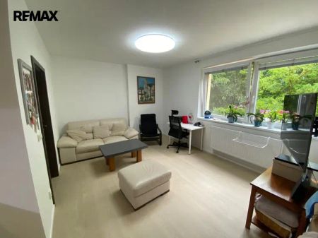 Pronájem krásného bytu 2+kk se zahradou 200 m - Photo 5