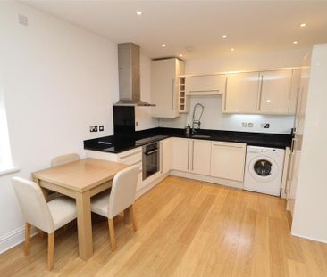 2 bedroom apartment to rent - Photo 2