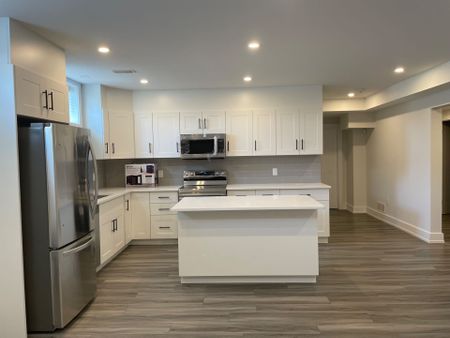 For Lease - 6484 Sam Iorfida Drive, Niagara Falls, Ontario - Photo 3