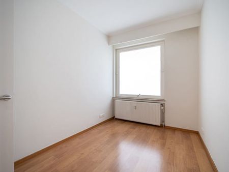 Appartement te huur - Foto 2
