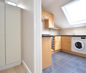 1 bedroom flat to rent - Photo 4