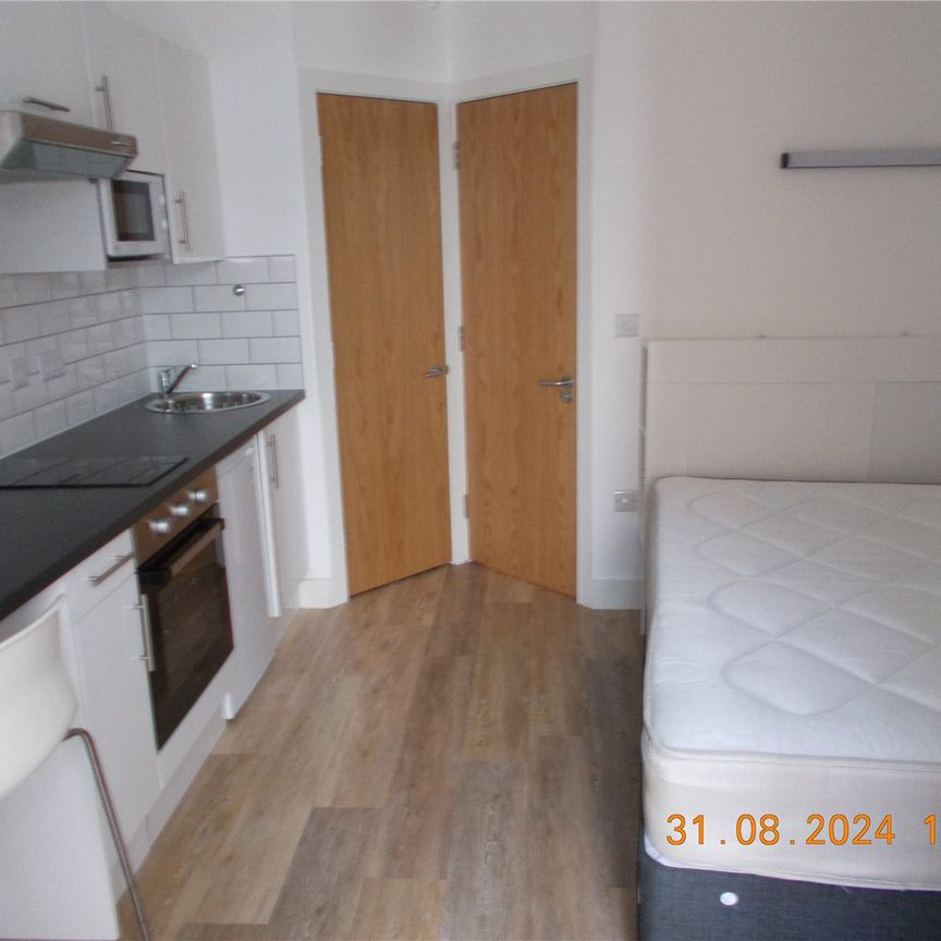 Student Properties to Let - Photo 1