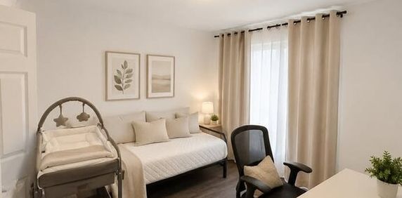 346 Av. De L'Hippodrome #2 - Photo 2