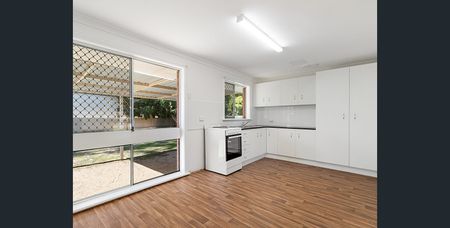 Welcome to 8 Melbourne Street - Photo 5