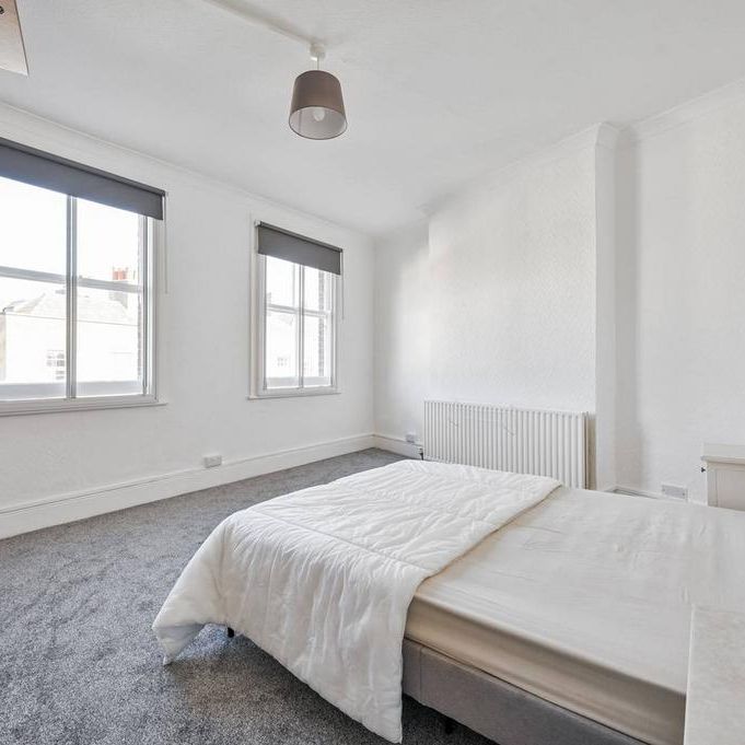 3 bedroom maisonette to rent - Photo 1