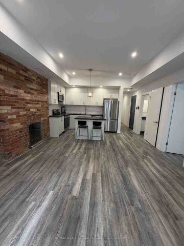 215 Jarvis Street condo — Toronto, ON (3-Bedroom) - 3 Bedroom - Photo 4
