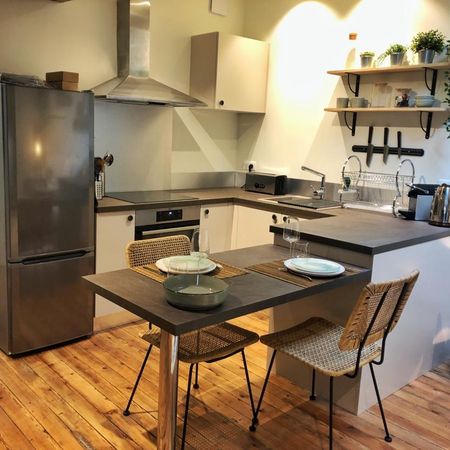 Location Appartement 2 pièces 43m² BORDEAUX 33000 - Photo 4