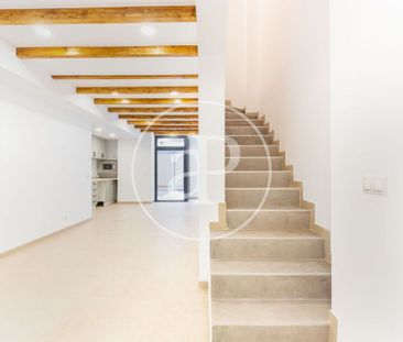 3 bedroom luxury Apartment for rent in Valencia - Photo 2