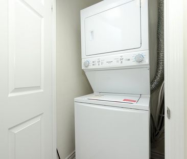 For Lease - 200 Lagerfeld Drive Unit# 210, Brampton, Ontario - Photo 3