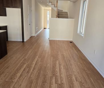 For Lease - 73 Conboy Drive, Erin, Ontario - Photo 2