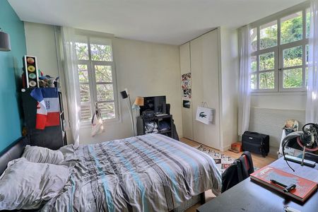 Location maison 8 pièces, 170.00m², Le Mesnil-le-Roi - Photo 5