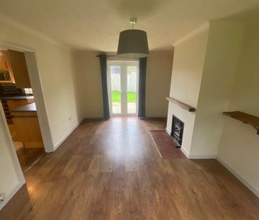 2 bedroom detached bungalow to rent - Photo 4