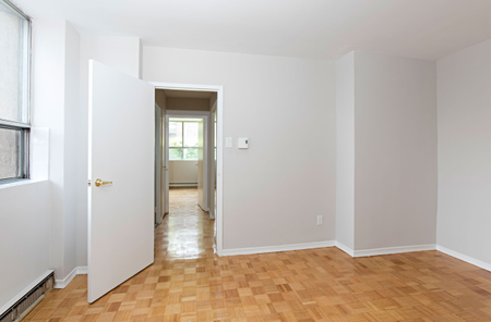For Lease - 525 Eglinton Avenue Unit# 804, Toronto, Ontario - Photo 4