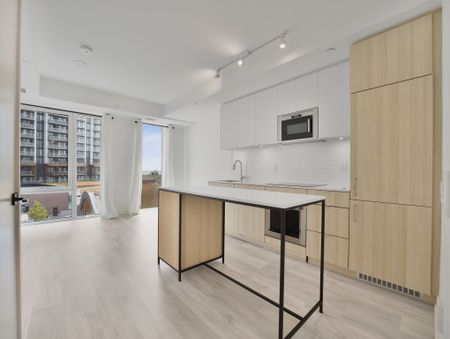 For Lease - 215 Lakeshore Road Unit# 429, Mississauga, Ontario - Photo 5