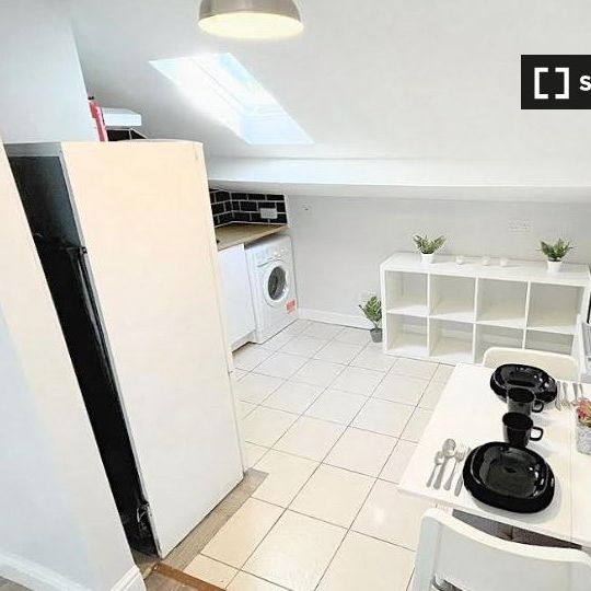 One bedroom apartment in Drumcondra, Dublin - Photo 1