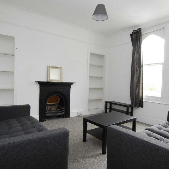 6 Napier Terrace, Maisonette - Photo 1