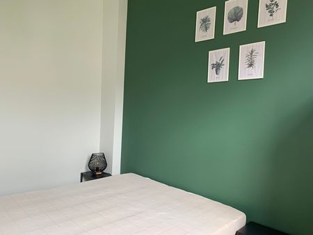 GARE – T2 MEUBLE – 40.05 M² - Photo 4