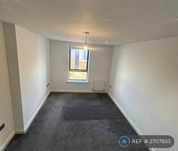 3 bedroom semi-detached house to rent - Photo 3