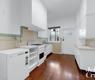 2/161 Power Street, Hawthorn - Photo 2
