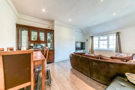 3 bedroom maisonette to rent - Photo 5