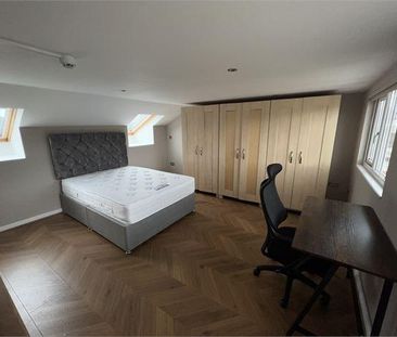 4 bedroom house share to rent - Photo 2