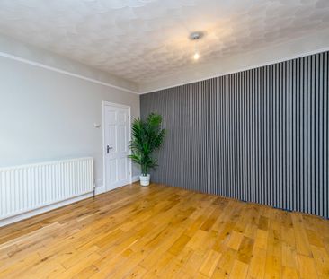 EAST PARK STREET MORLEY LEEDS - Photo 6