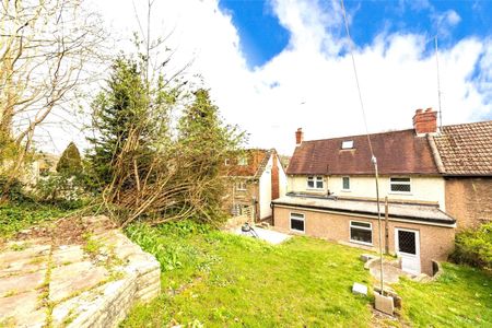 1 bedroom semi-detached house share to rent - Photo 4