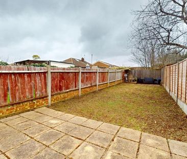 2 bedroom end of terrace house to rent - Photo 6