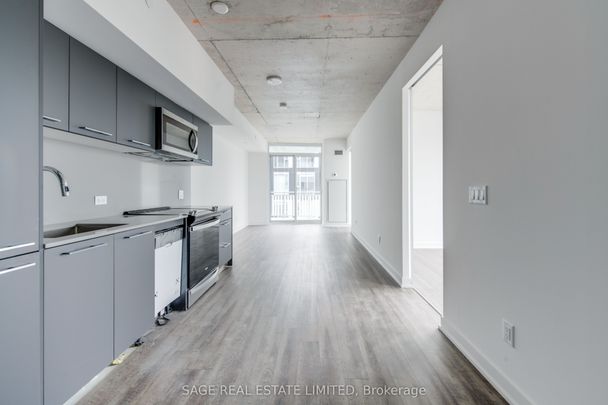 Riverside Square Lofts 15-45 , #1105 - Photo 1