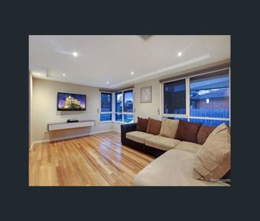 A Perfect Blend of Style, Comfort, & Convenience - Photo 1