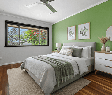 Stylishly Updated Two Storey on Expansive 1,154m² Block - Best Posi... - Photo 5