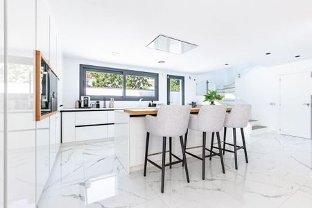 Luxury Villa for rent in Puerto Banus, Spain - Photo 2