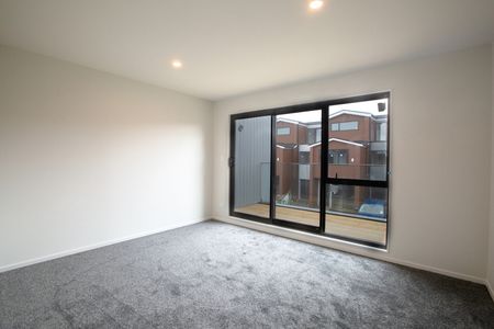 Brand New Townhouse - Photo 2